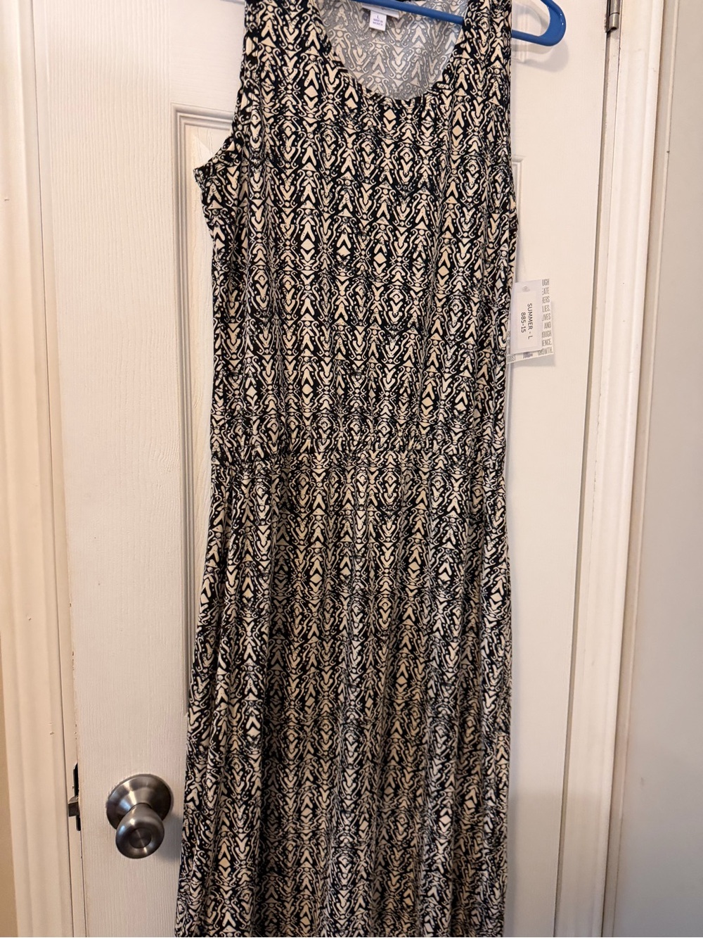 LuLaRoe Summer Black and Cream Sleeveless  Dress